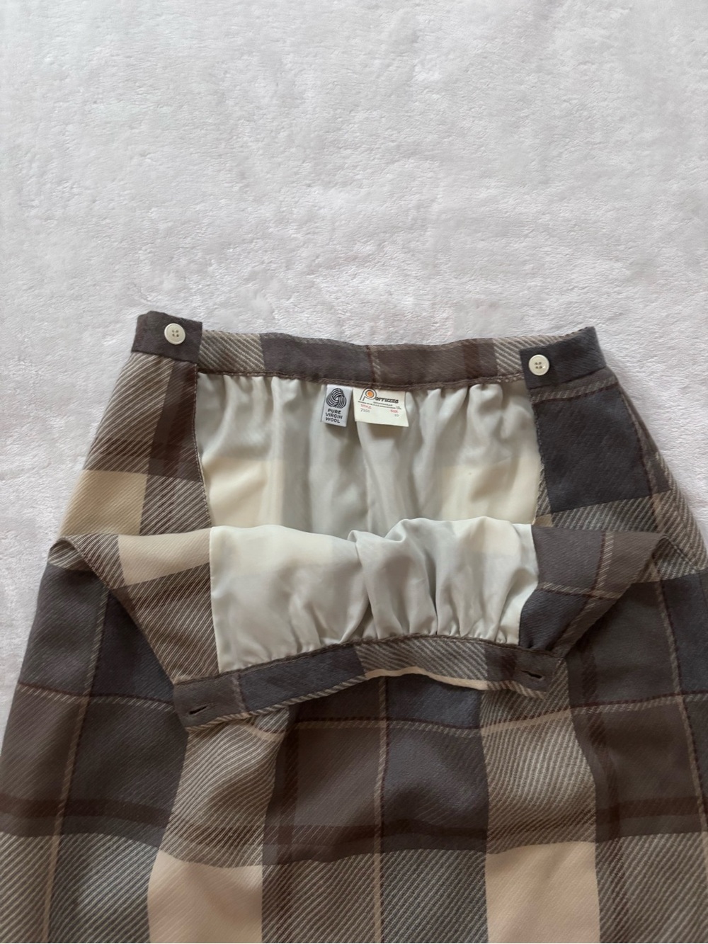 Vintage Wool midi skirt - Picture 3 of 11